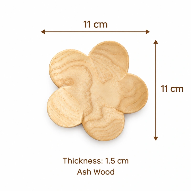 Flower Ash Wood Coaster overall dimensions 11 × 11 × 1.5 cm in ash wood Flower Ash Wood Coaster overall dimensions 11 × 11 × 1.5 cm in ash wood