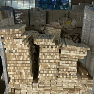 Wooden kitchenware batches at the factory