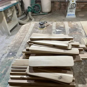 Wooden kitchenware batches at the factory