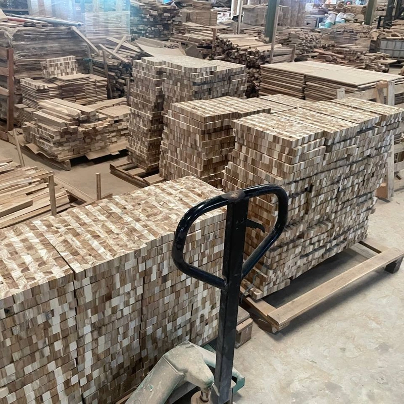 Wooden kitchenware batches at the factory