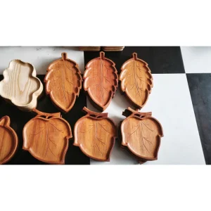 Split Leaf Wood Tray – Doussie Wood 4 Leaf-shaped wooden trays showing other designs in the collection