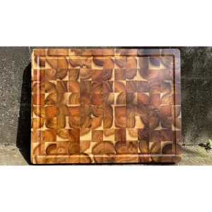 Wooden tray shapes and natural grain shown in the wider range