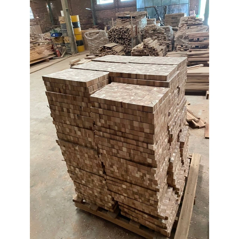 African Mahogany Round Cutting Board 20 cm 7 Stacks of wooden board blanks in the workshop
