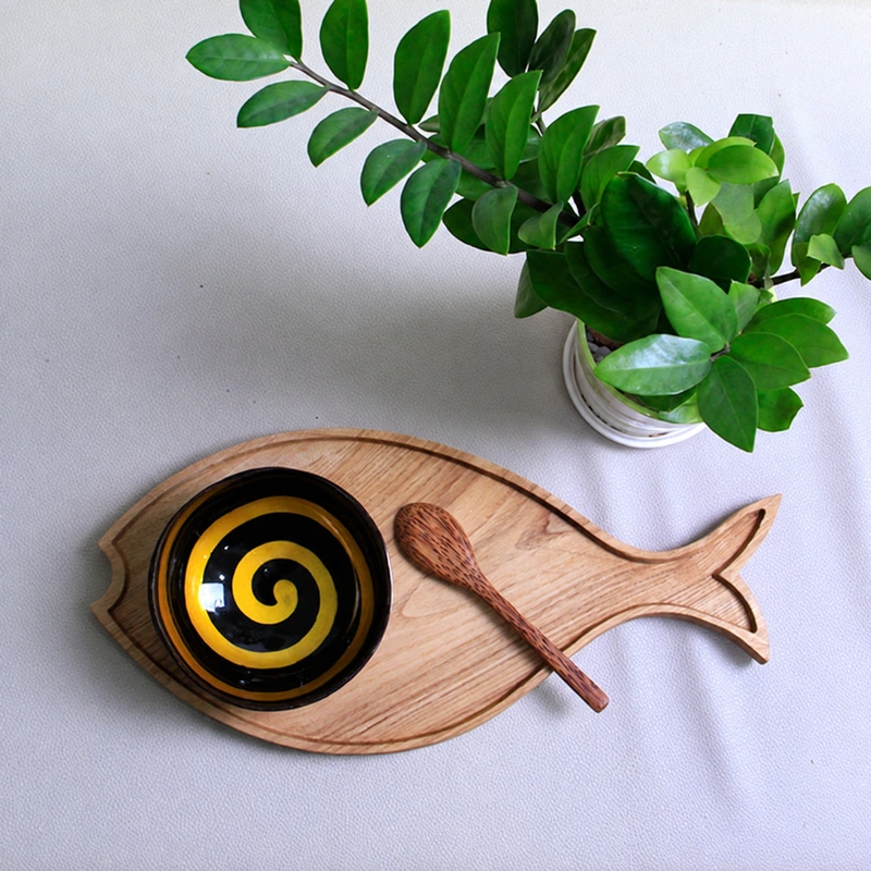 Gold Spiral Lacquer Coconut Bowl Gold Spiral Lacquer Coconut Bowl additional product photograph