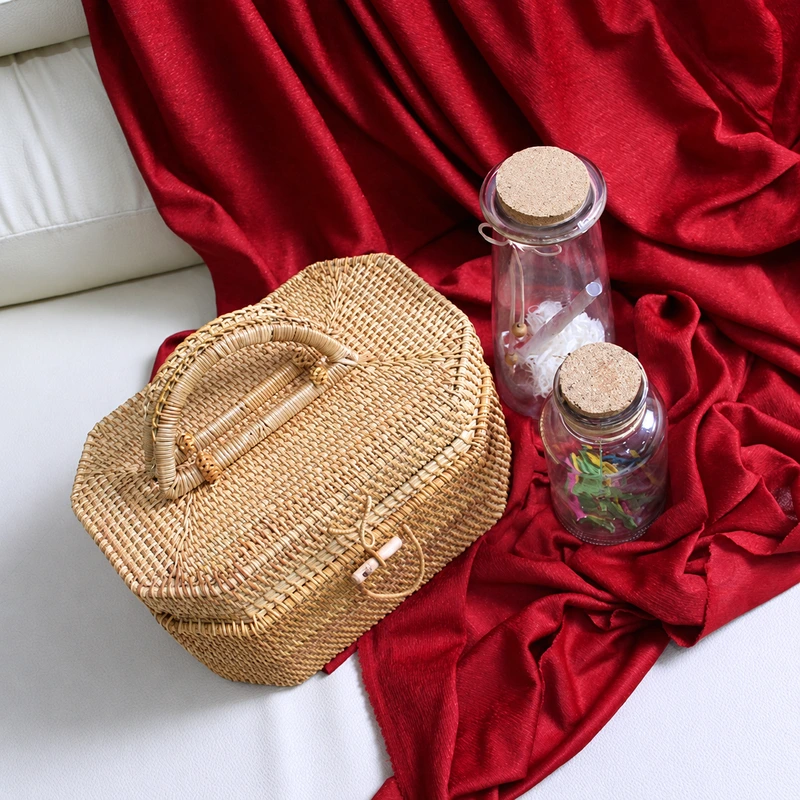 Lidded Rattan Basket Handbag | 27 cm lidded rattan basket handbag product detail
