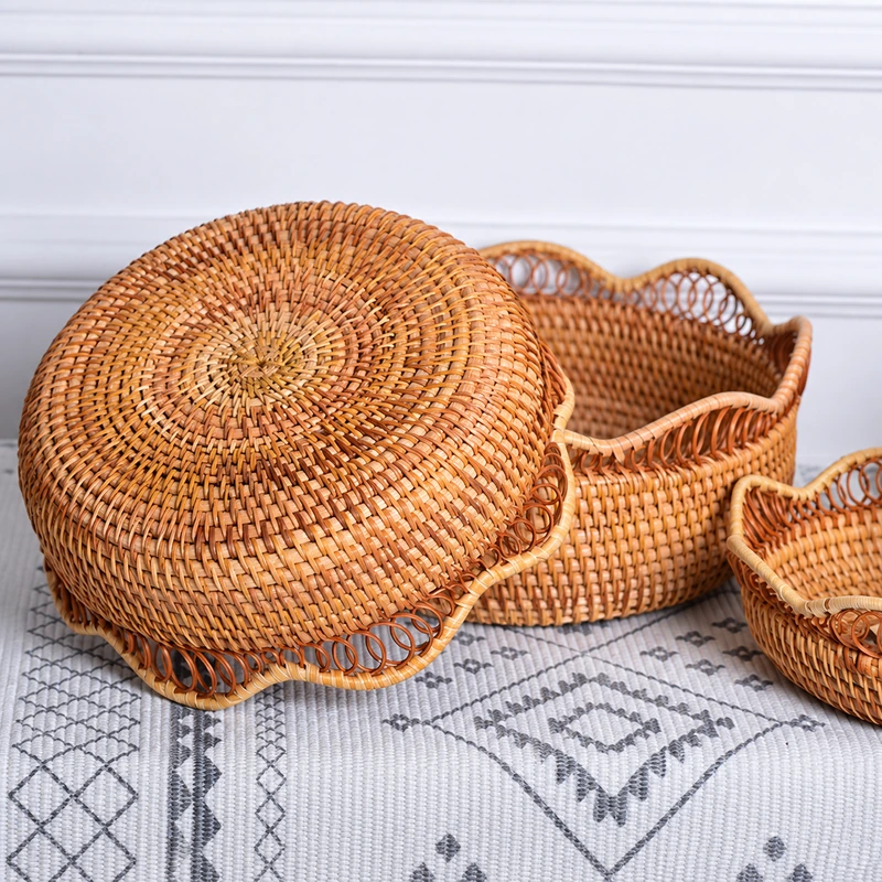 Rattan fruit basket underside and nested sizes Rattan fruit basket underside and nested sizes